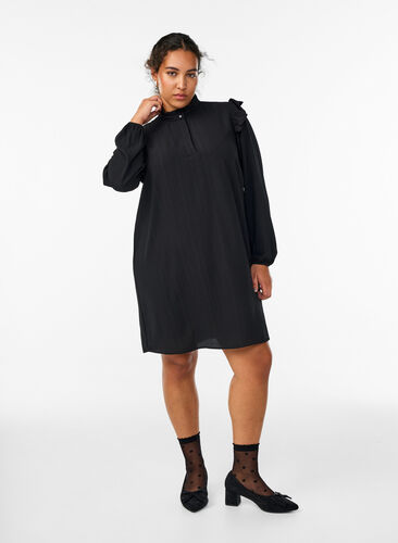 Zizzi Kort kjole med volanger og glitter, Svart, Model image number 1
