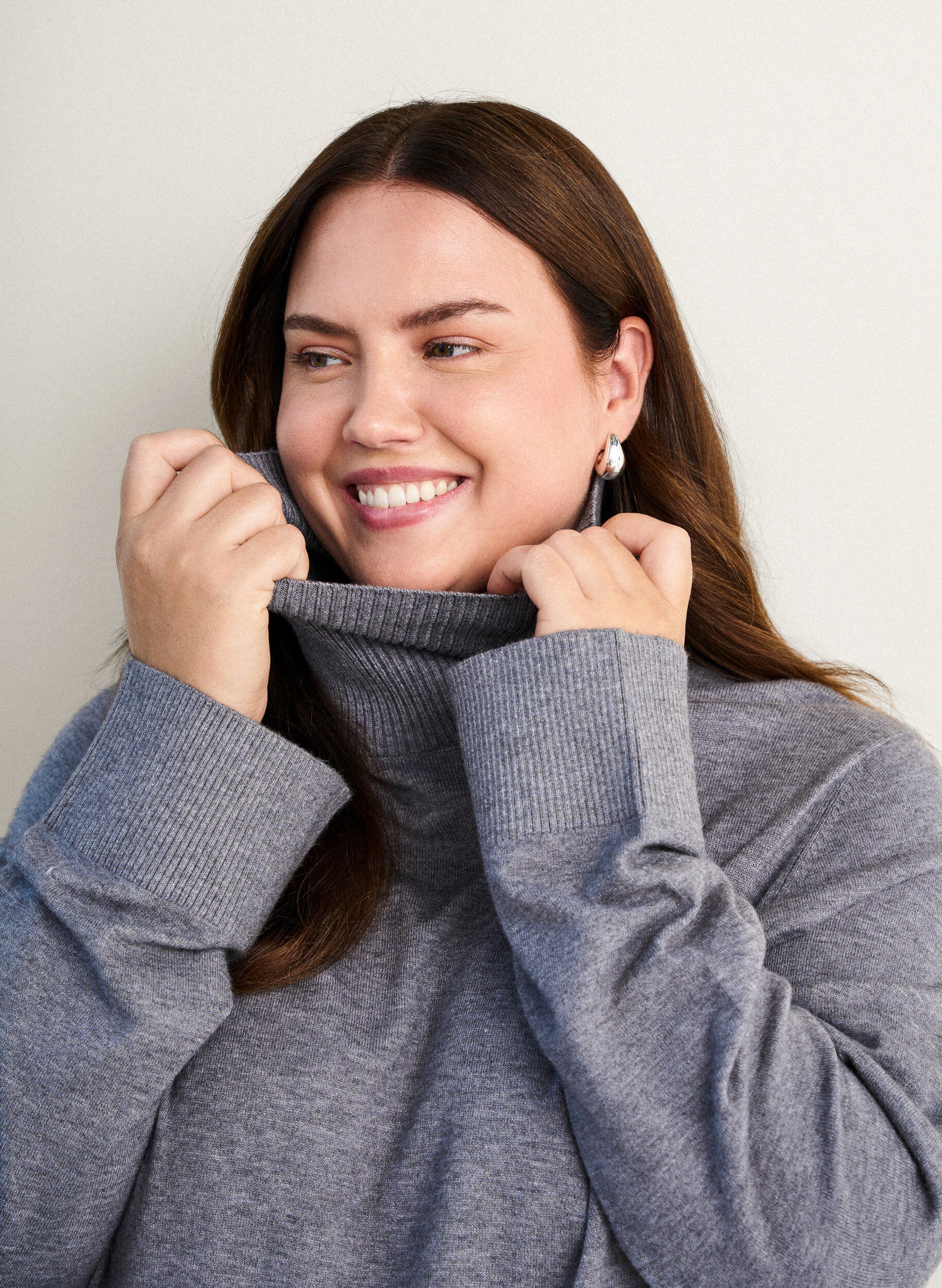 Zizzi Strikkegenser med h&oslash;y hals og sideknapper, Gr&aring;, Image image number 0