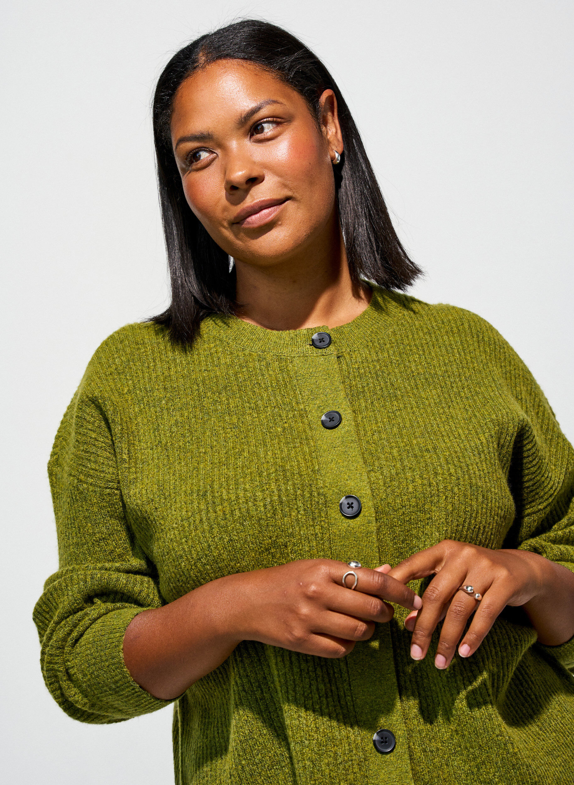 ZizziRibbestrikket cardigan med knapper, Gr&oslash;nn, Model image number 3
