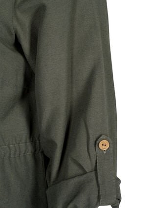 Skjorte i linblanding med lommer, Thyme, Packshot image number 4