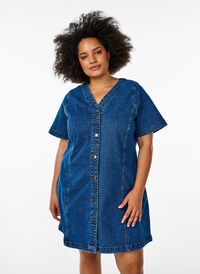Kort denimbekjole med V-hals, Blå Kort denimbekjole med V-hals, Blå, Model
