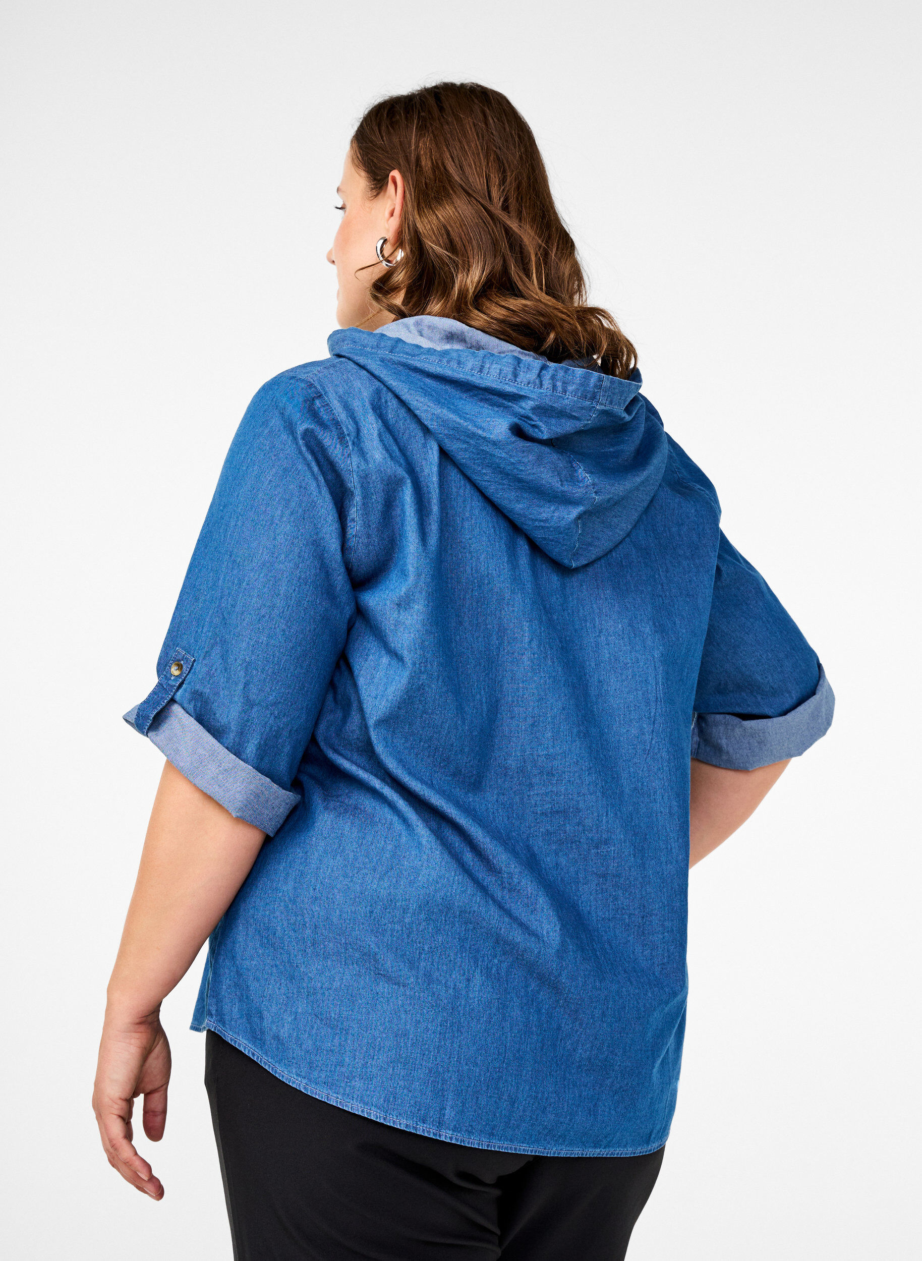 Zizzi Denimbluse med hette, Medium Blue Denim, Model image number 1