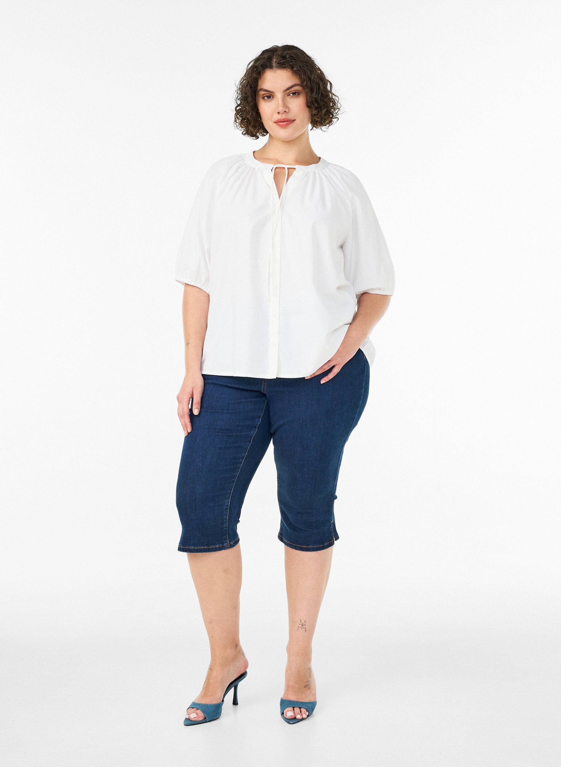 ZizziSkjortebluse med knappelukking og knytebelte, Hvit, Model image number 1