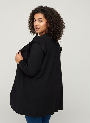 Zizzi Strikkecardigan med volanger og lommer, Black, Model image number 1