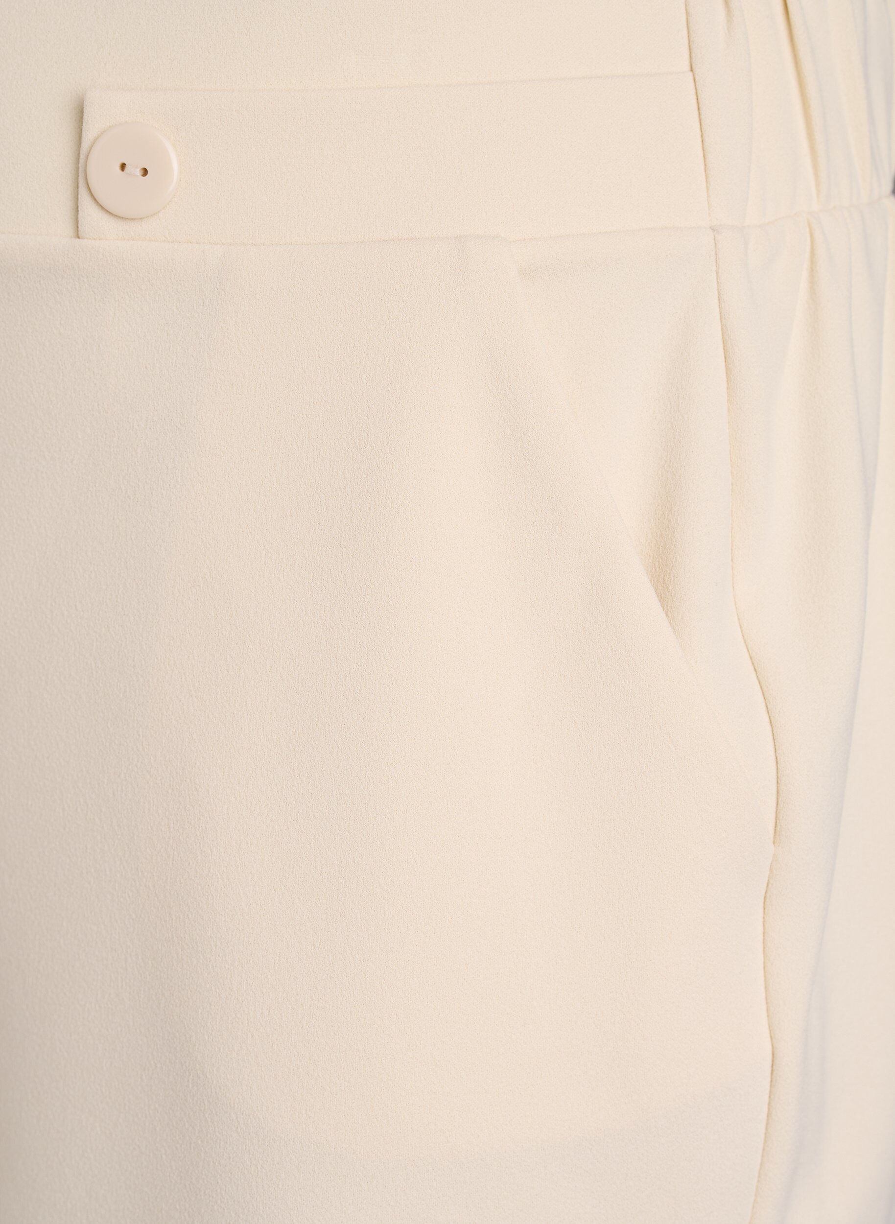 Zizzi Shorts med lommer og l&oslash;s passform, Beige, Packshot image number 2