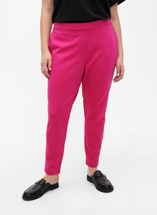 Korte bukser med lommer, Raspberry Sorbet, Model image number 2