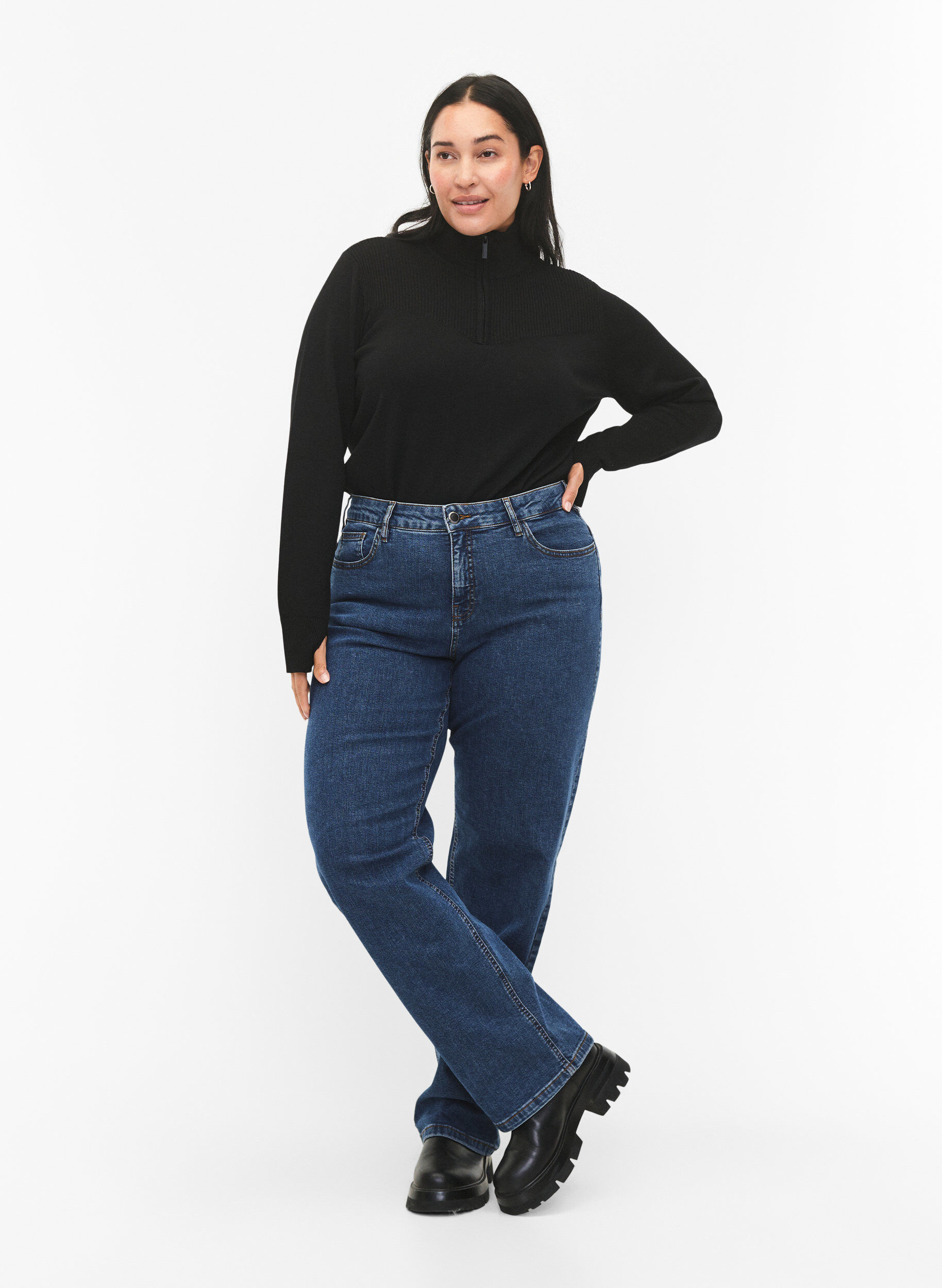 Zizzi Genser i viskose med h&oslash;y hals og glidel&aring;s, Black, Model image number 3