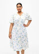 Blomstret satengkjole med puffermer, Off White Blue Fl., Model image number 0