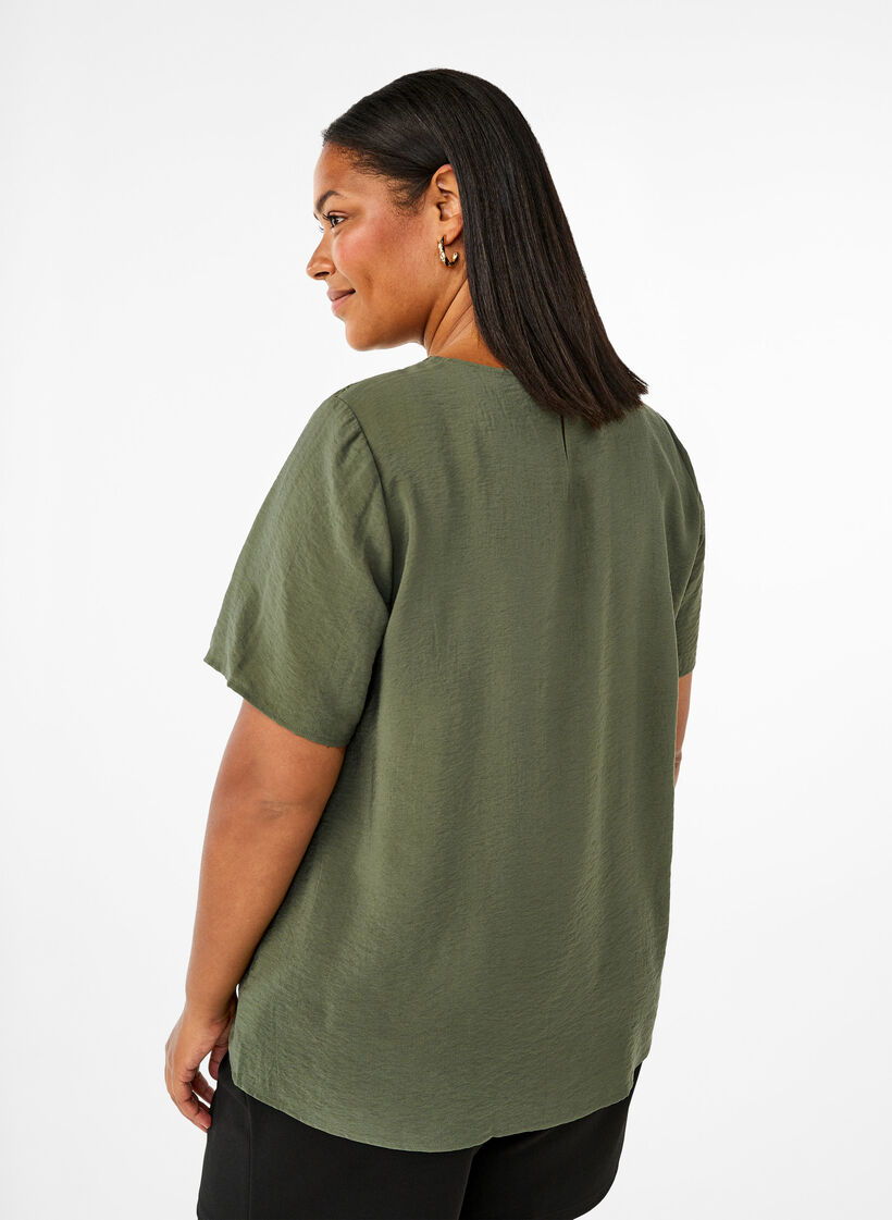 Kortermet bluse i viskose med blondedetaljer, Thyme, Model image number 1