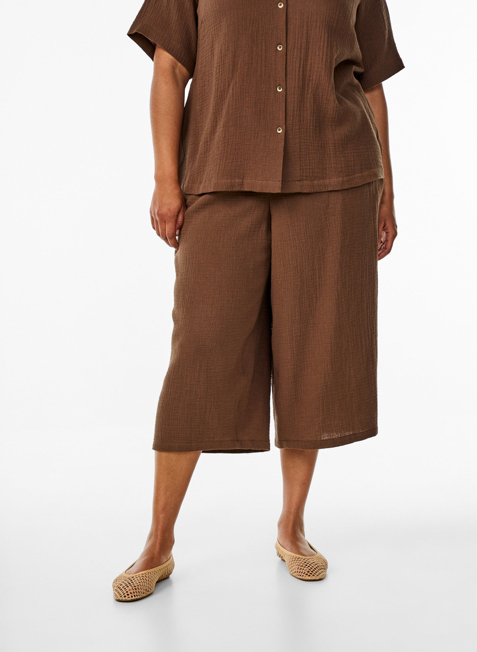ZizziCulottebukse i bomullsmuslin med h&oslash;y midje, Brun, Model image number 2