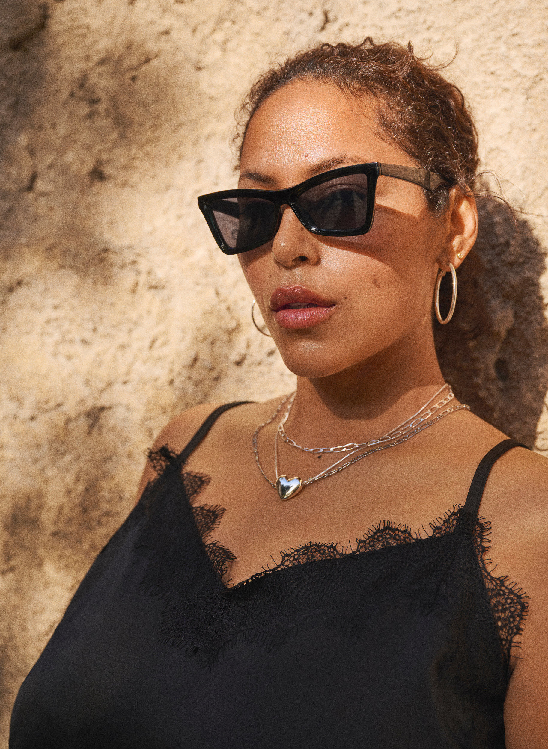 Zizzi Satintopp med blonder, Svart, Image image number 0