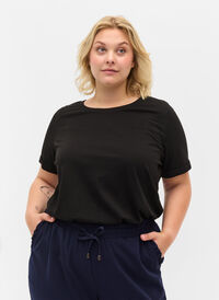 Basis T-skjorte i bomull, Black, Model
