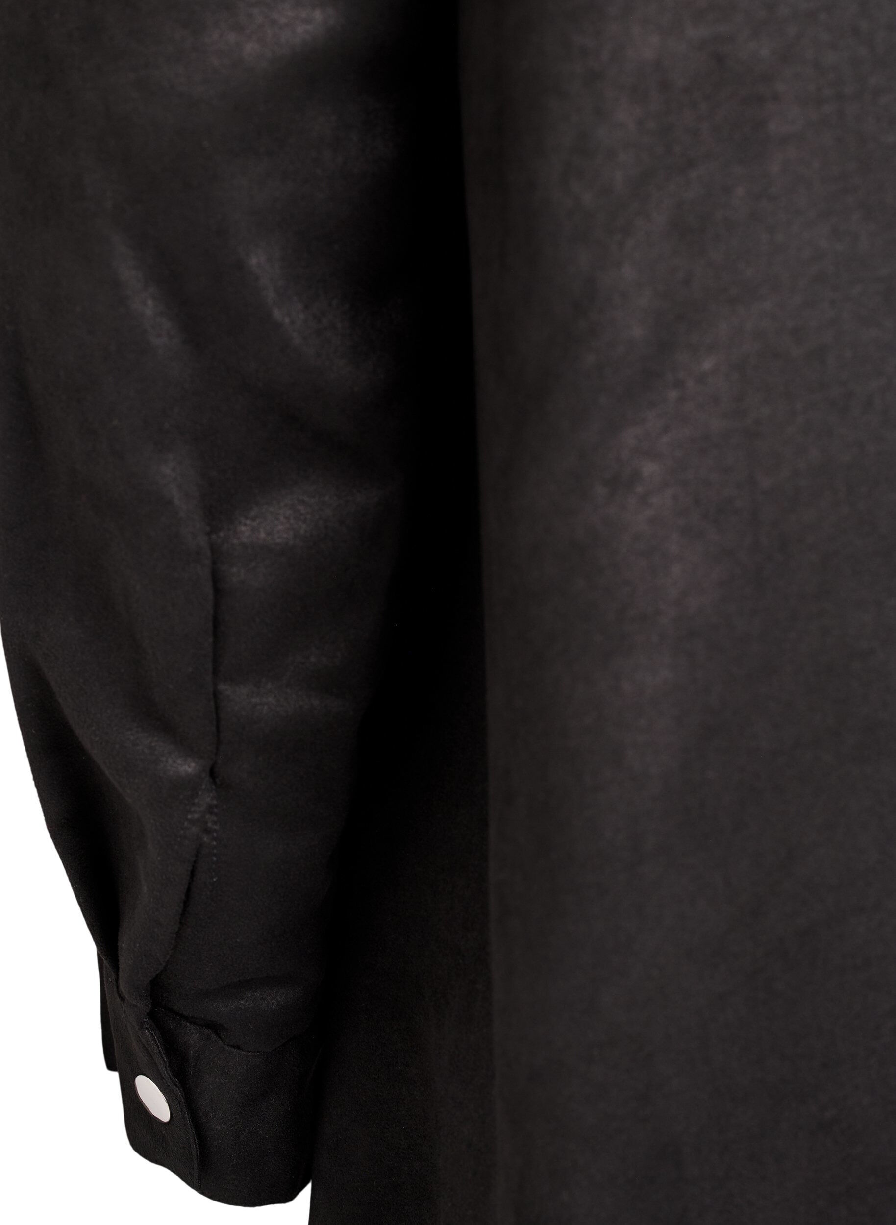 Zizzi Lang skjorte i imitert semsket skinn med glidel&aring;s, Svart, Packshot image number 3