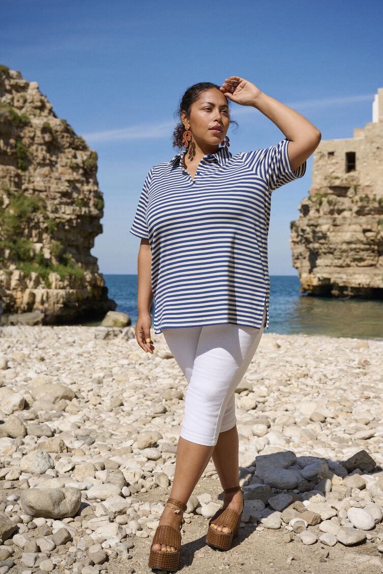 Stripete polo, , Model