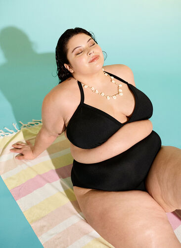 Zizzi Ensfarget trekantbikini, Svart, Image image number 0