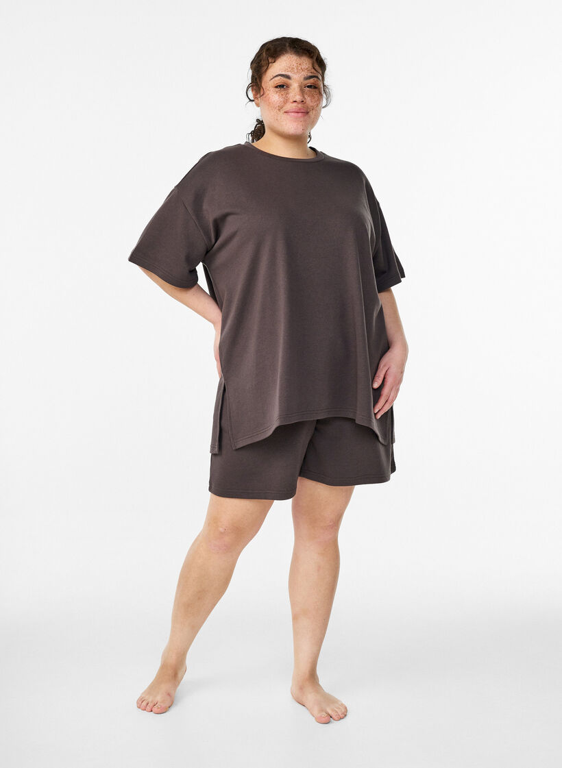 Sweatshorts med h&oslash;y midje og lommer, Brun, Model image number 1