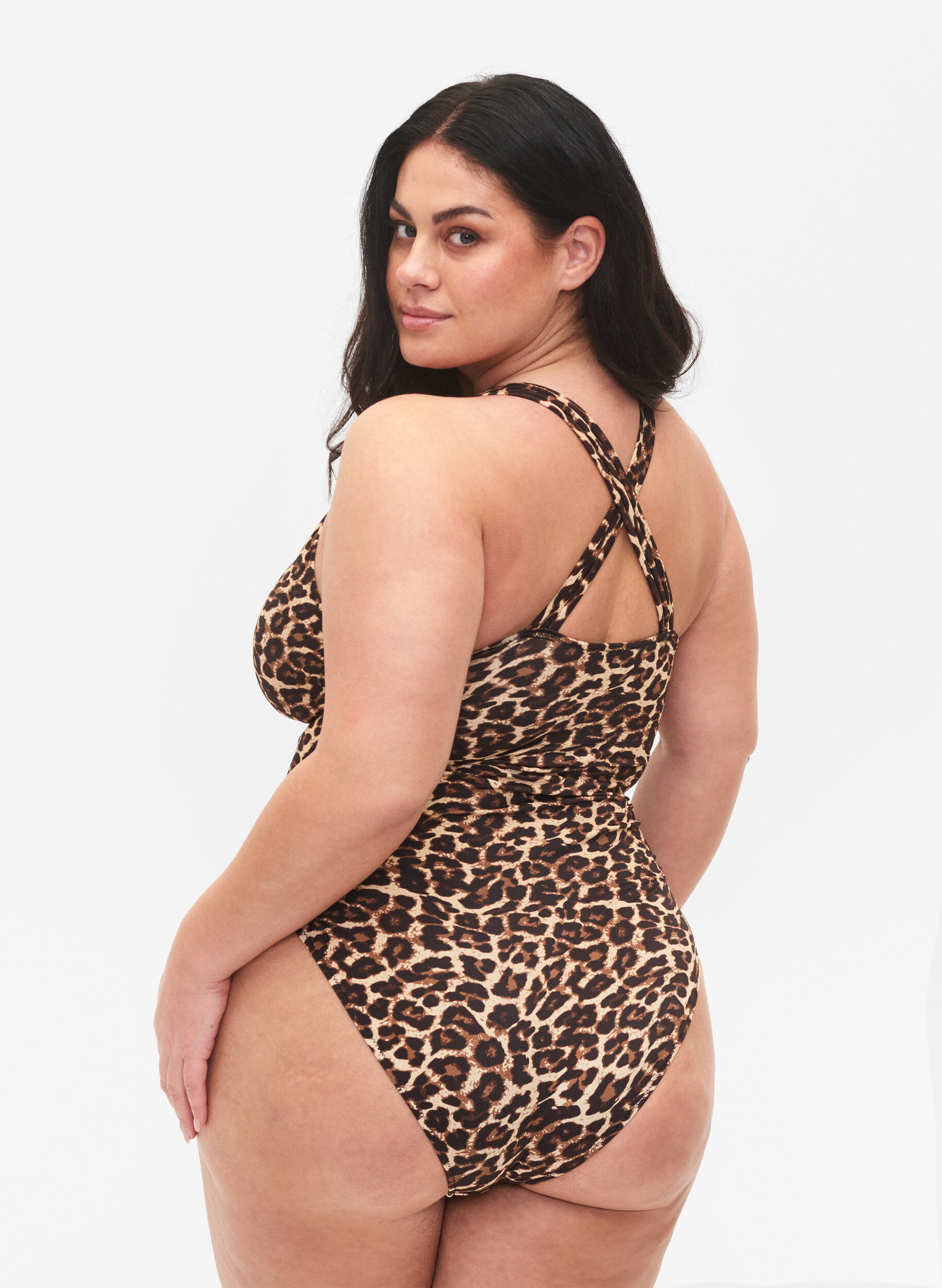 Zizzi Badedrakt med kryss p&aring; ryggen og uttagbare innlegg, Leopard Print, Model image number 1