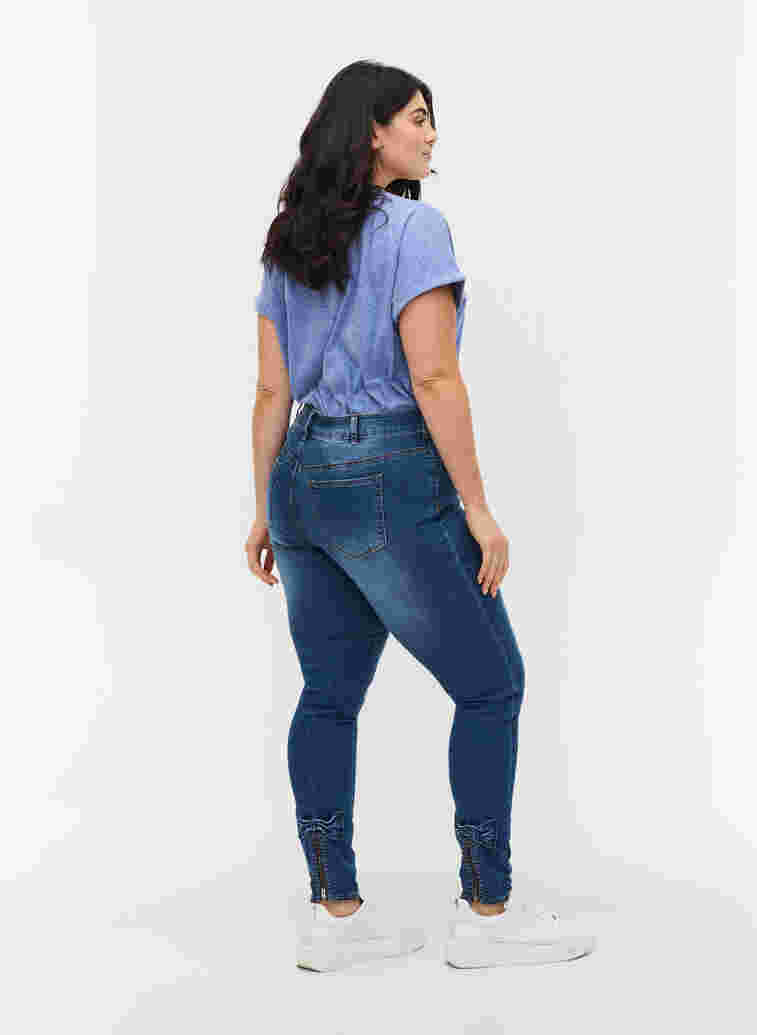 Super slim Amy jeans med sløyfe og glidelås, Dark blue, Model image number 1