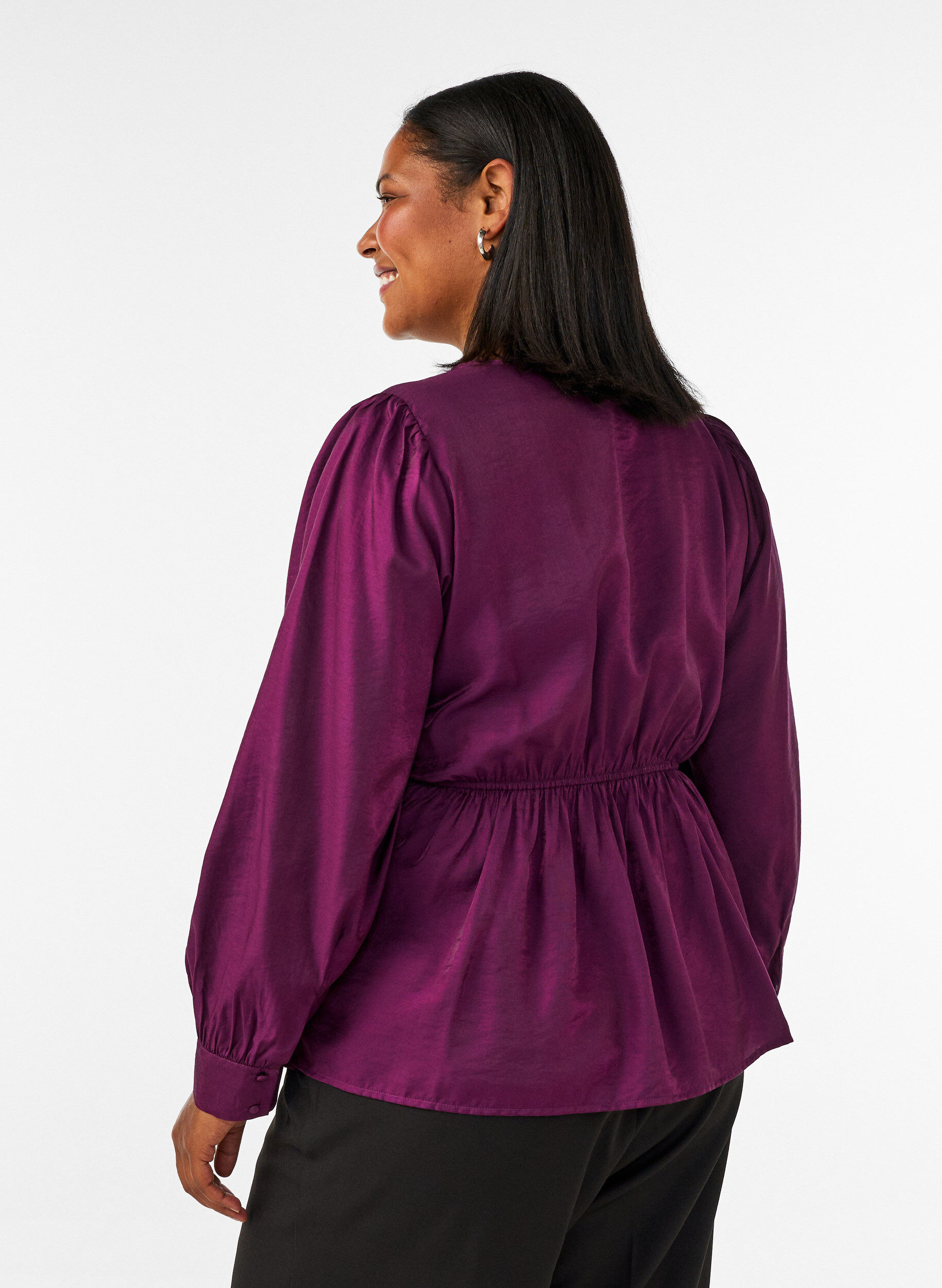 ZizziSkinnende viskosebluse med peplumeffekt, Lilla, Model image number 2