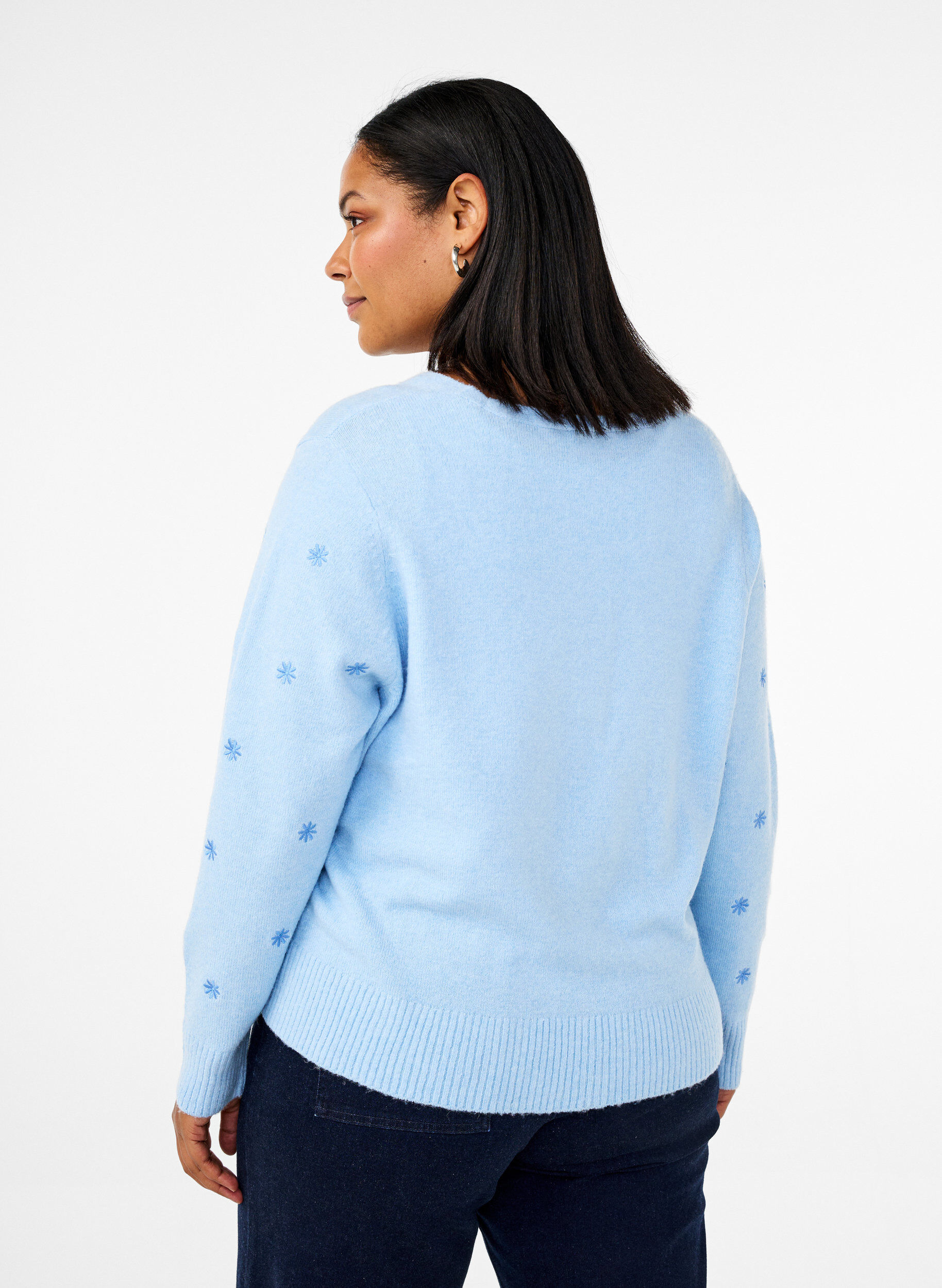 Zizzi Strikket cardigan med knytedetaljer og broderi, Cashmere Blue Comb, Model image number 1