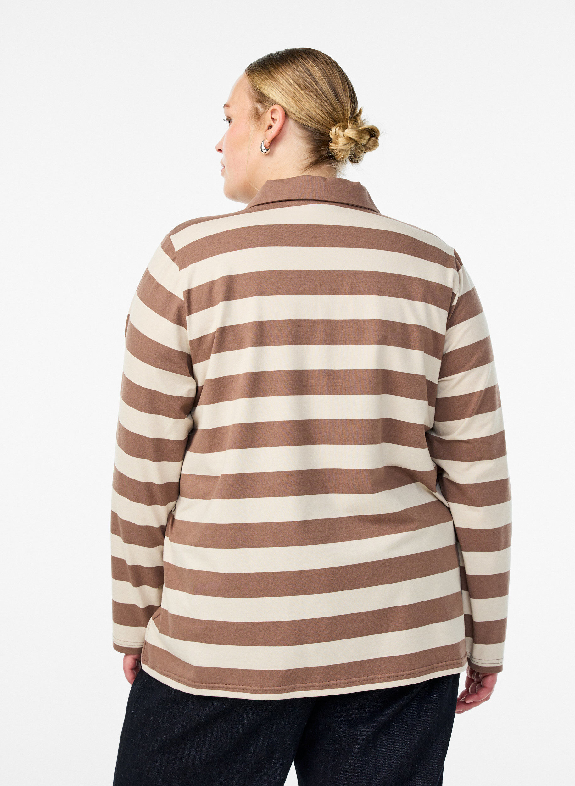 Zizzi Langermet poloskjorte med brede striper, Brun, Model image number 2