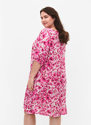 Blomstrete kjole i viskose med A-form, Pink Flower Rain, Model image number 1