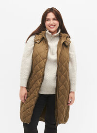 Lang quiltet vest med glidelås og lommer, Bungee Cord , Model