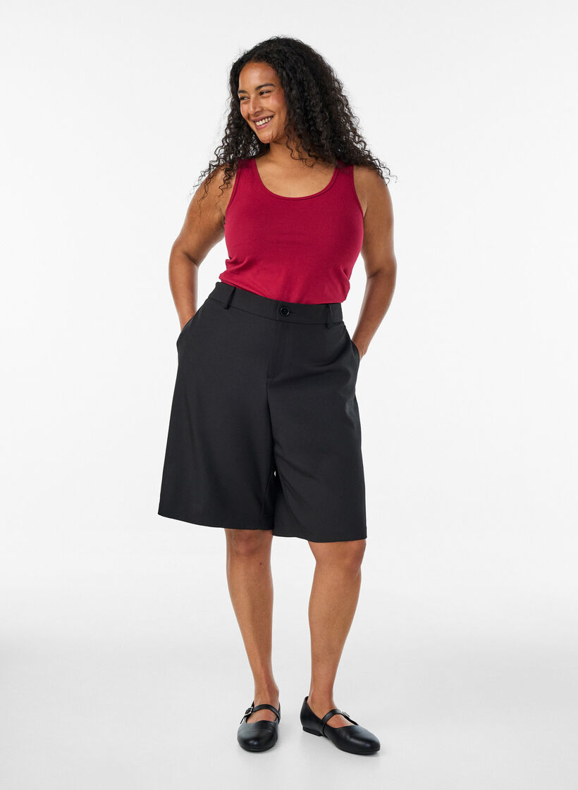 Ensfarget basic topp i bomull, R&oslash;d, Model image number 1