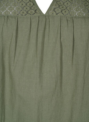 Zizzi Kjole i bomullsblanding med lin og heklede detaljer, Deep Lichen Green, Packshot image number 2