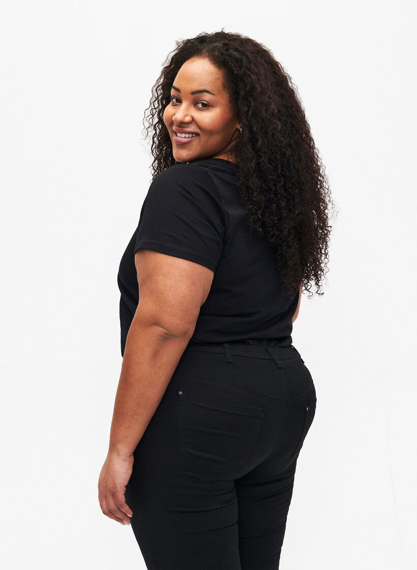 T-skjorte i bomull med motiv, Black w. Flower, Model image number 1