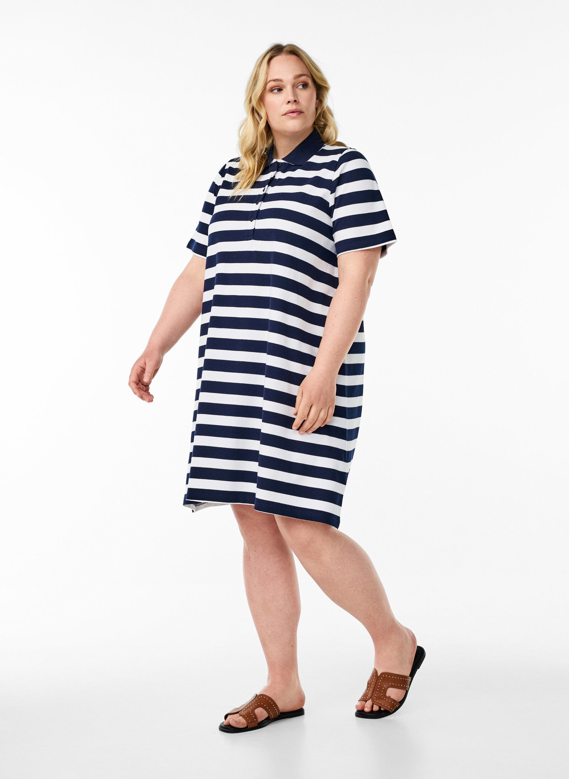 Zizzi Kort A-formet polokjole, Bl&aring;, Model image number 1