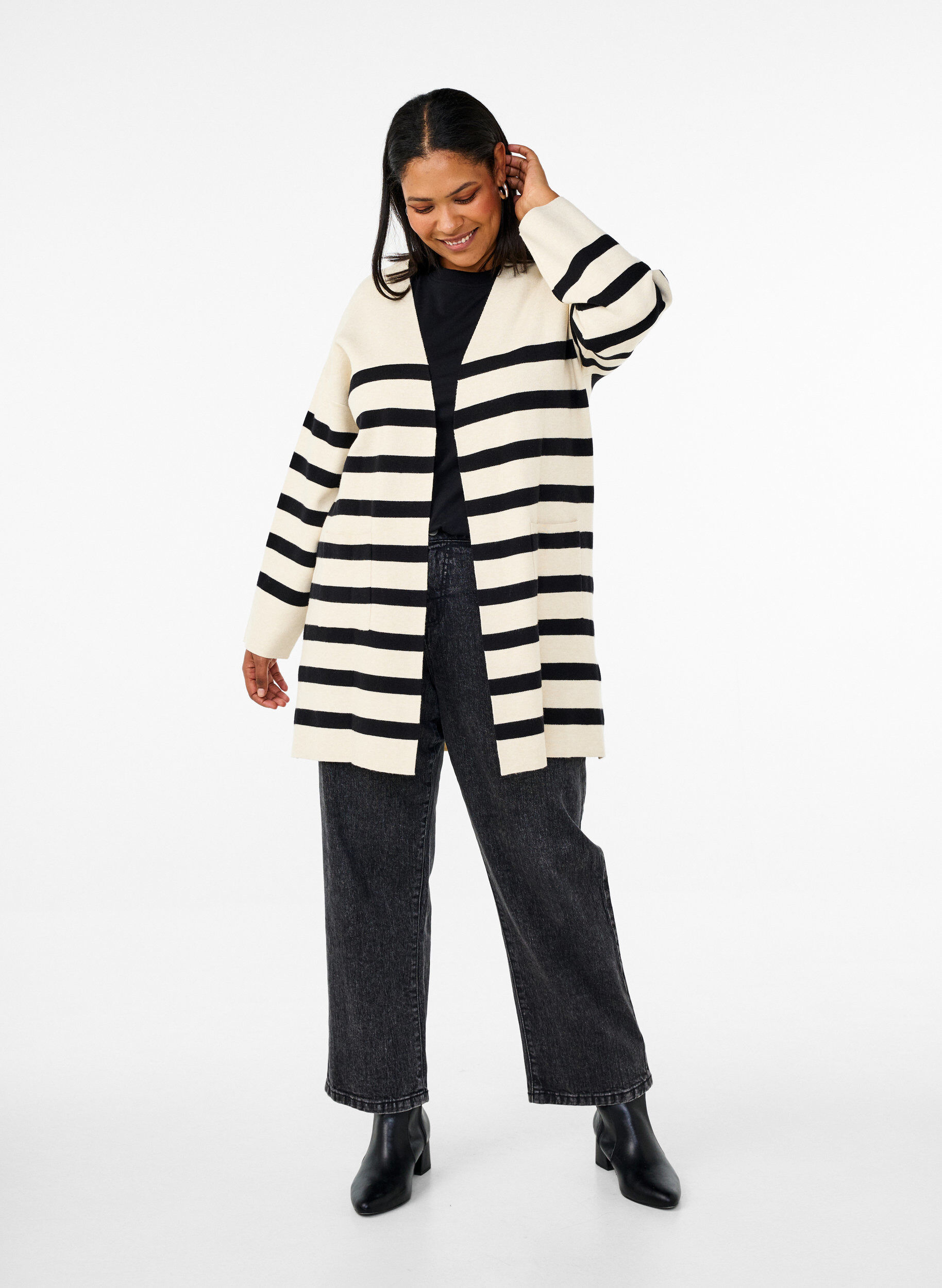 Zizzi Langstrikket stripet cardigan, Birch w/Black, Model image number 2