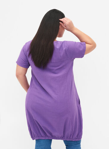 Kortermet kjole i bomull, Deep Lavender, Model image number 1