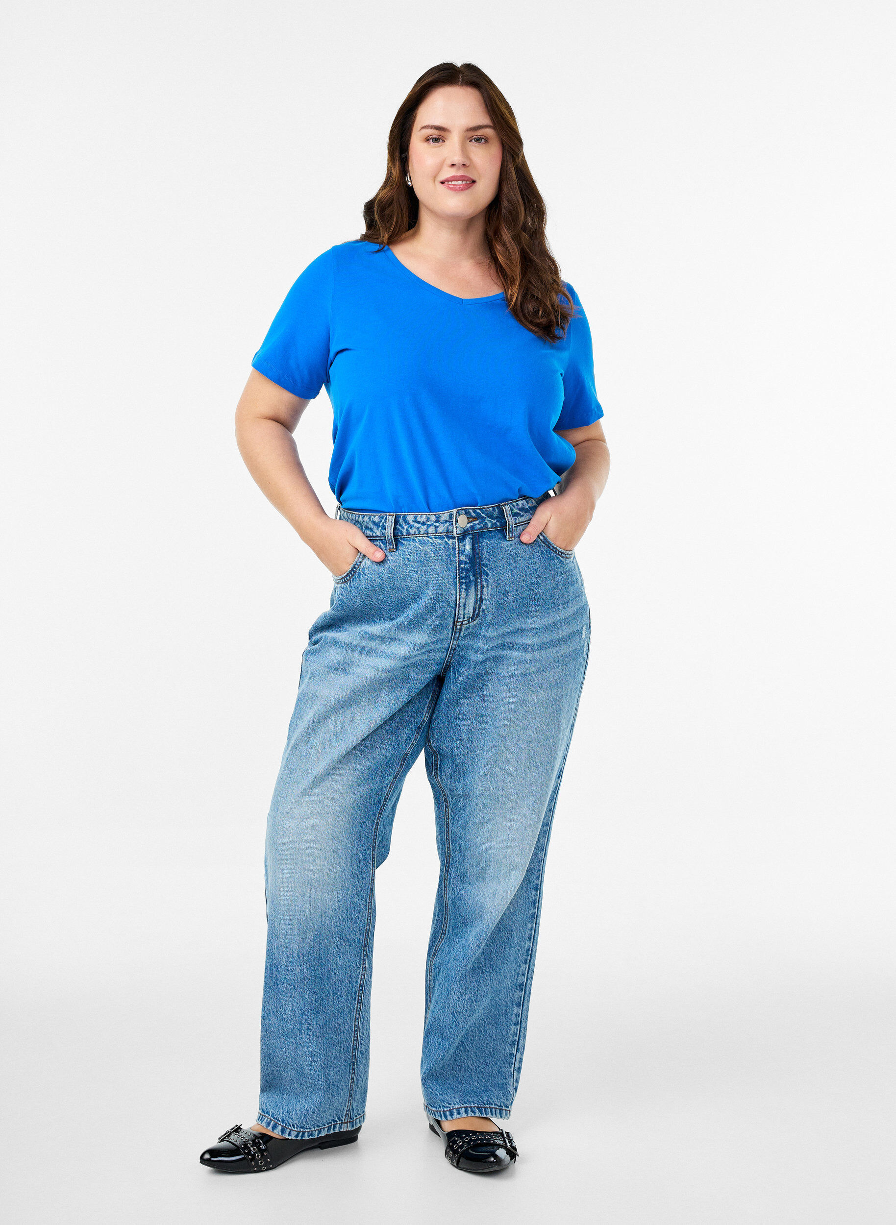 Zizzi Ensfarget basis bomulls-T-skjorte, Bl&aring;, Model image number 1