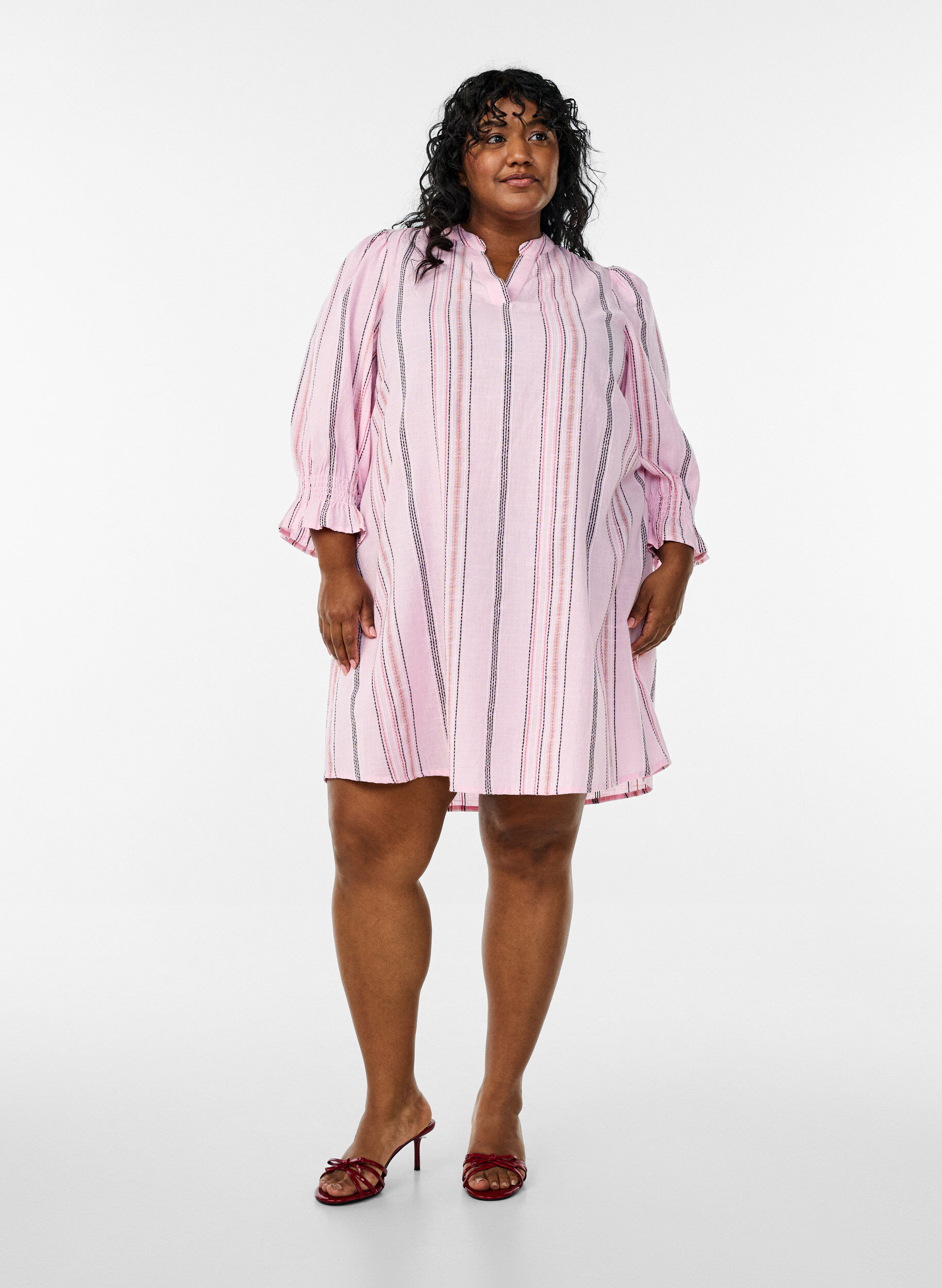 Zizzi Kort bomullskjole med stripet m&oslash;nster, Rosa, Model image number 1