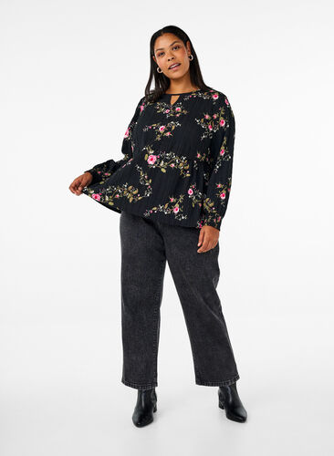 Zizzi Langermet bluse med blomstertrykk, Svart, Model image number 1