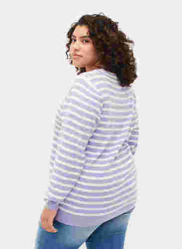 Stripete strikkegenser i ribb, Lavender Comb., Model image number 1
