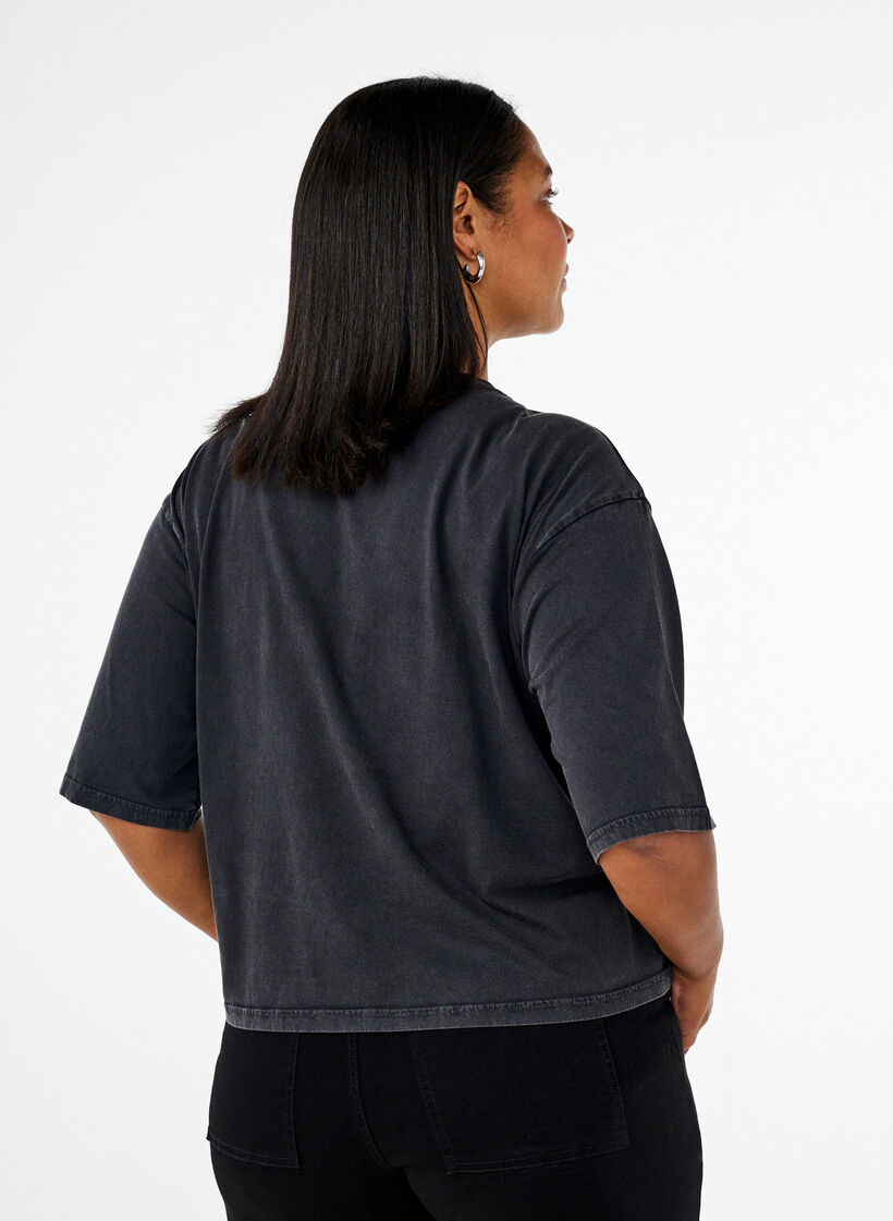 Boxy T-skjorte i organisk bomull, Grå, Model image number 2