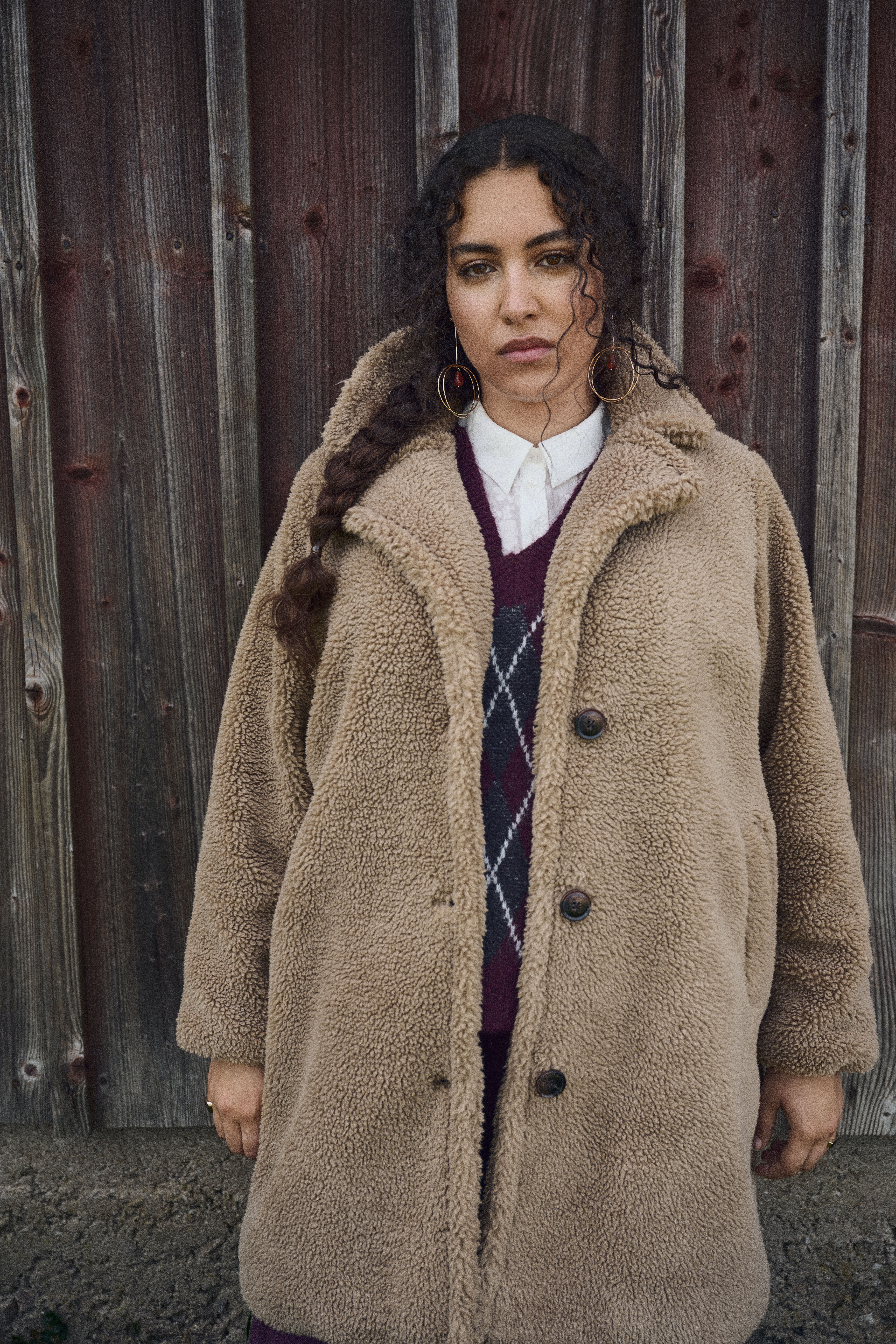 Zizzi Rutete vest og skj&oslash;rt, , Model