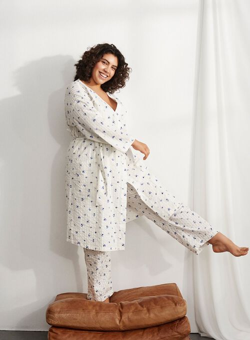 En deilig pysjamas, , Model