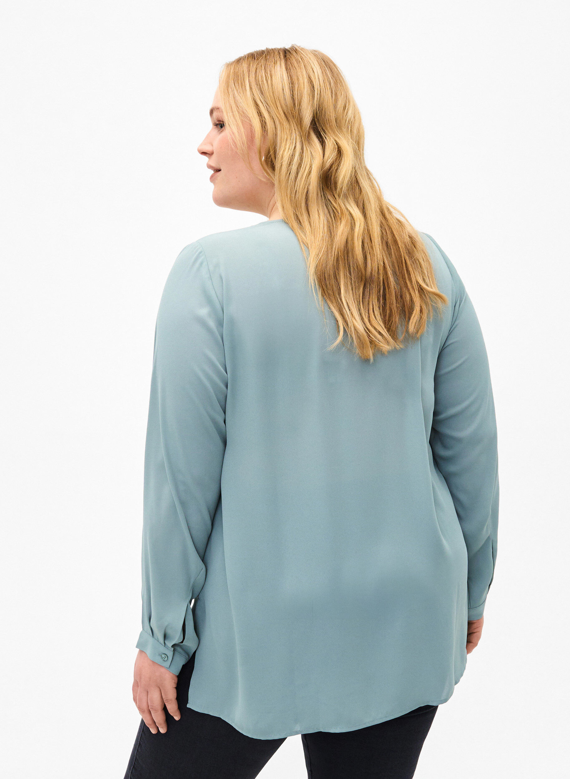 Zizzi Ensfarget skjorte med v-hals, Chinois Green, Model image number 1