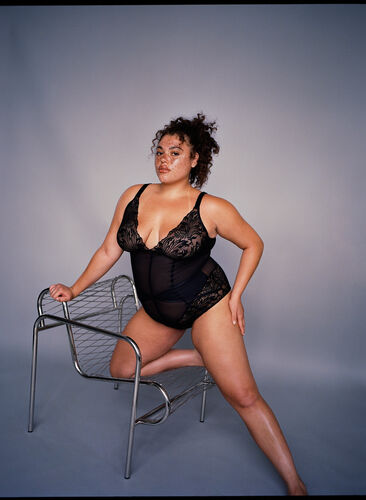 Bodystocking med netting og blonder, Black, Image image number 0