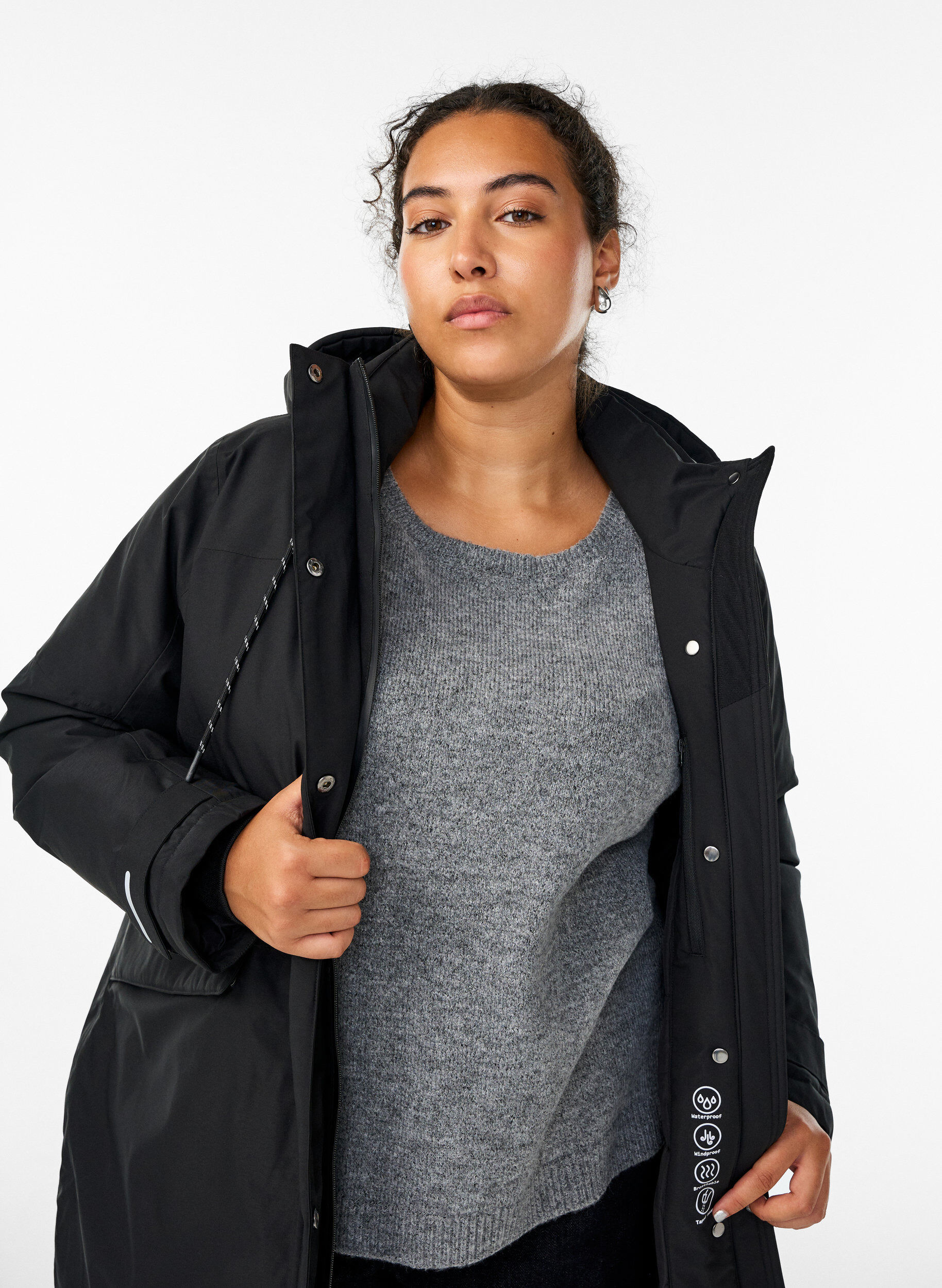 Zizzi Vannavst&oslash;tende parka med hette og funksjonelle detaljer, Svart, Model image number 3