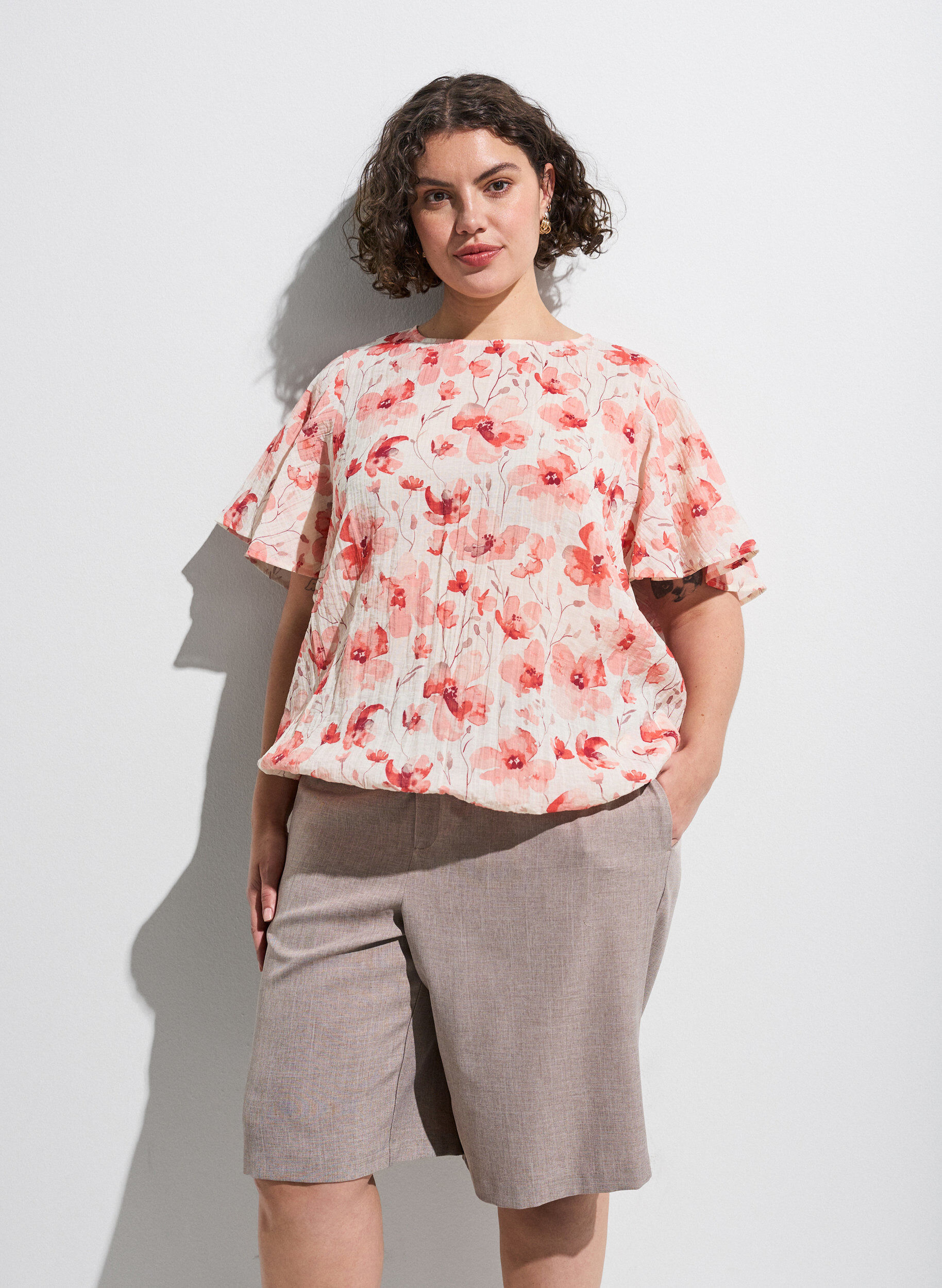 Bluse med ballongform og flaggermus ermer