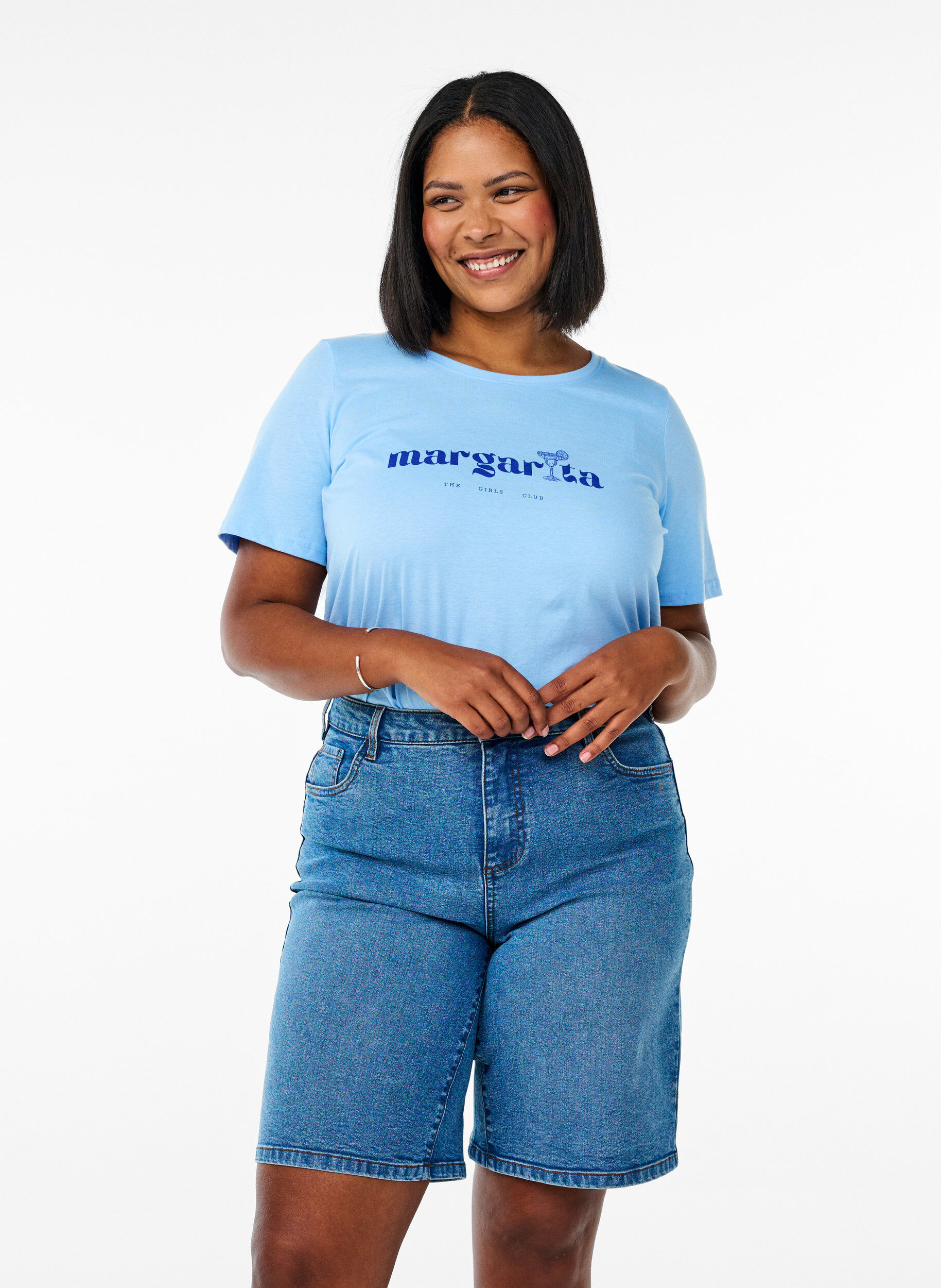 Zizzi L&oslash;se denimshorts med h&oslash;y midje, Bl&aring;, Model image number 0