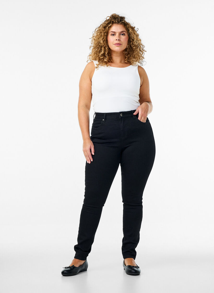 Amy jeans med h&oslash;y midje og supersmal passform, Svart, Model image number 0