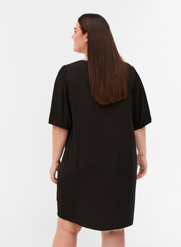 Viskosetunika med V-hals og knapper, Black, Model image number 1