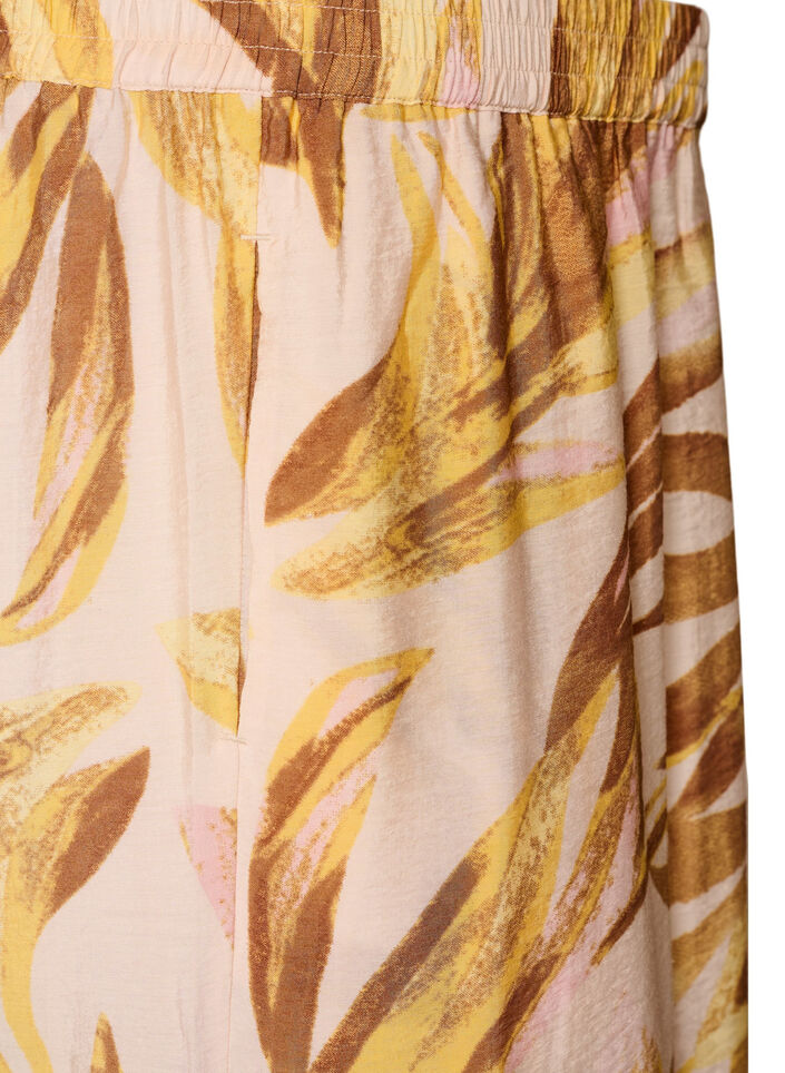 Jeans med vide ben med bladtrykk og en h&oslash;y elastisk midje, 9990, Packshot image number 3