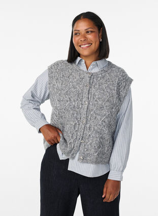 Zizzi Mønstret strikkevest med dekorative knapper, Grå, Model image number 0