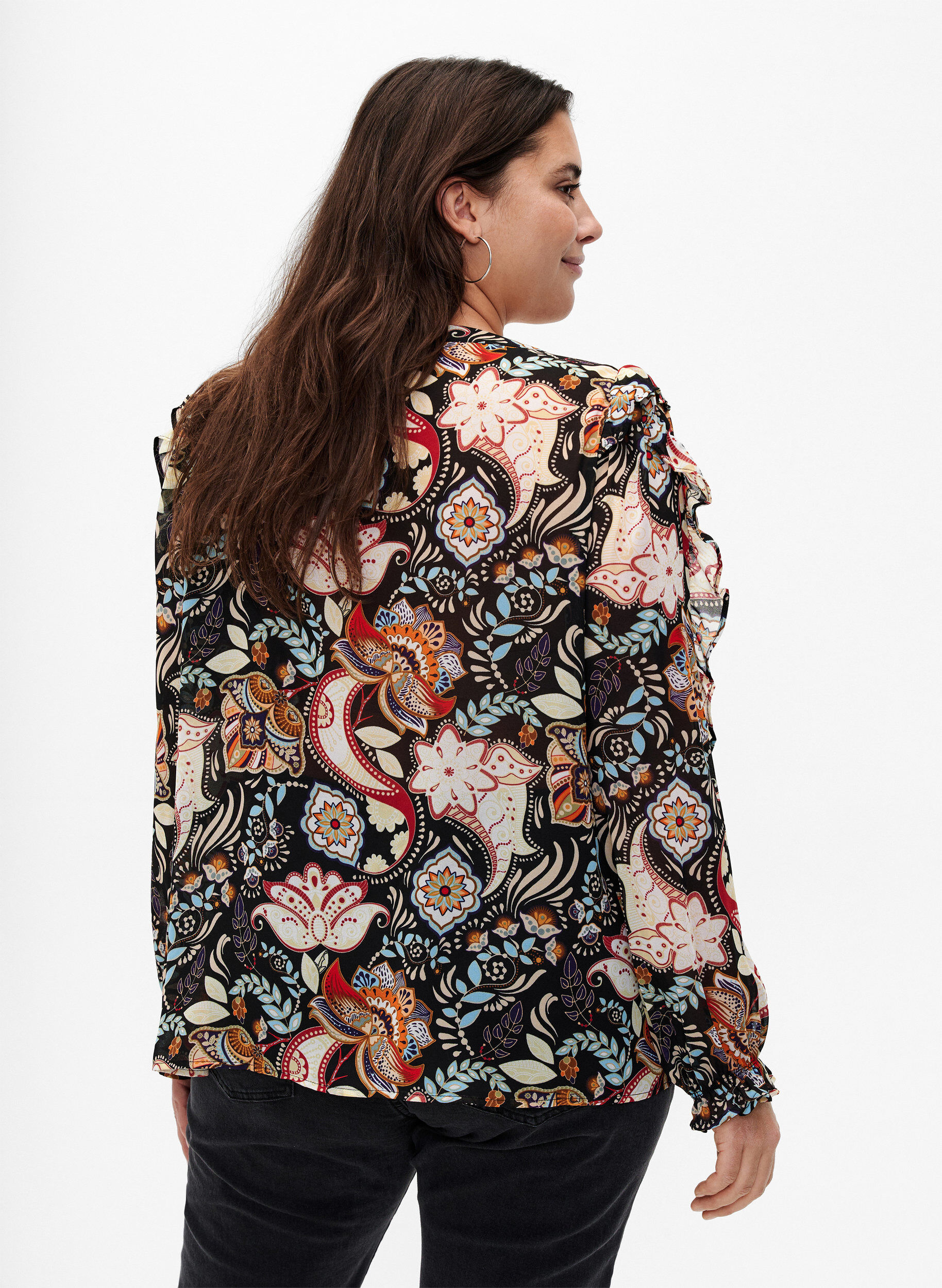 Zizzi Skjortebluse med volanger og paisleym&oslash;nster, Black Paisley, Model image number 1